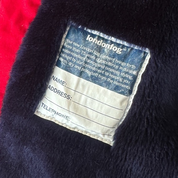 London Fog -Vintage Pleated Coat -Red with Plaid Details -Detachable Hood-Size2 - Picture 9 of 13